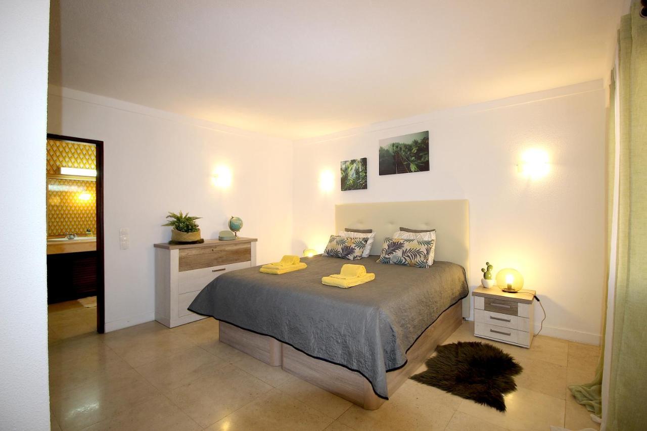 Magnifique Appartement Sur La Plage ... Albufeira Exterior foto